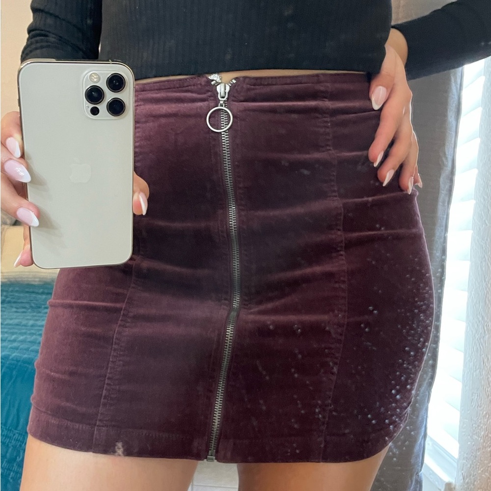Forever 21 velvet skirt. Medium. Used.